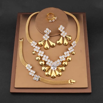 Ekstravagantna Zlatna Boja Crystal Naušnice Ogrlice Lanci I Setovi za Njegu Kože za Žene Vjenčanje Dekoracije za Svadbene Zurke Moda Dubai Afrika Nakit Izravna Isporuka